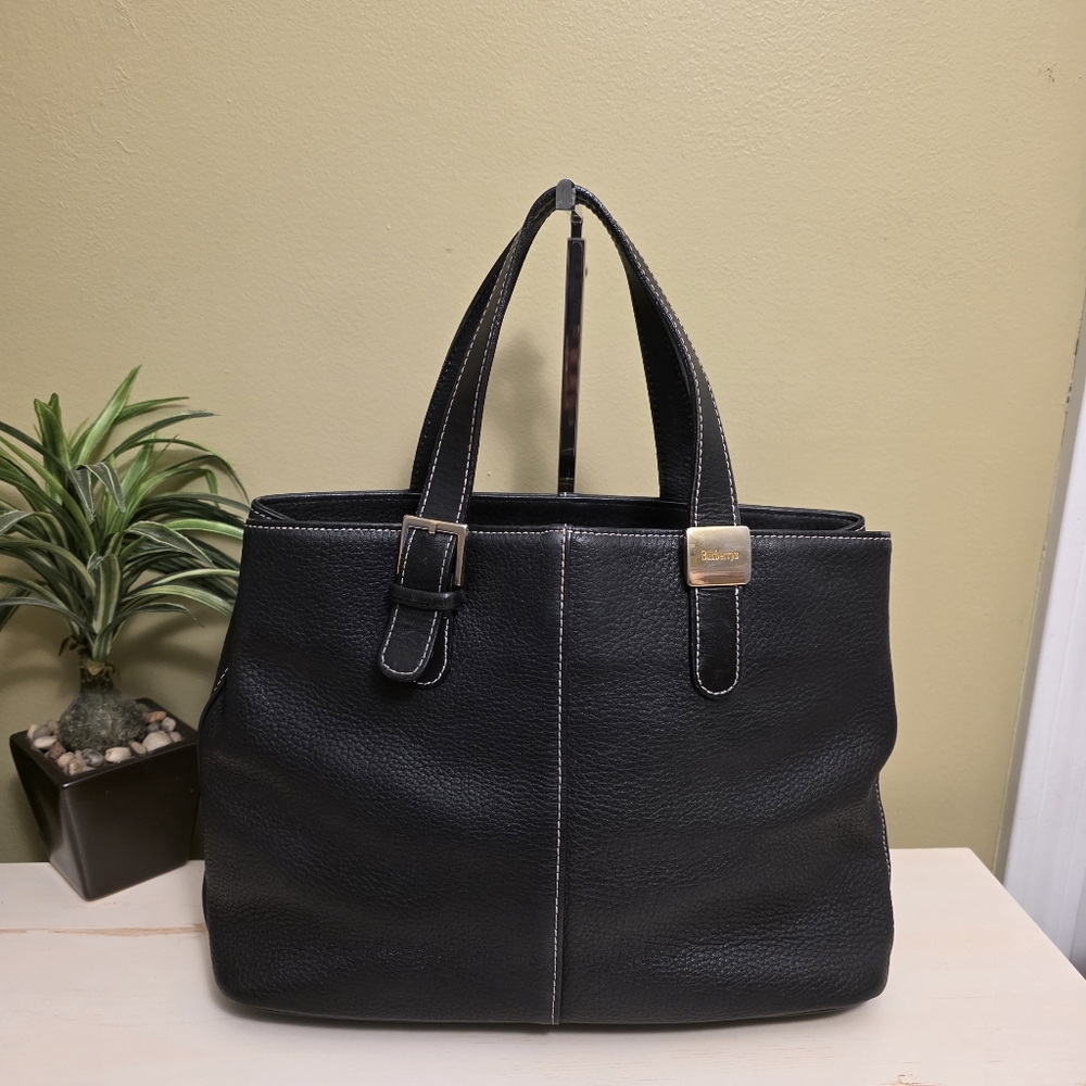 Burberry | Vintage Small Black Leather Handbag